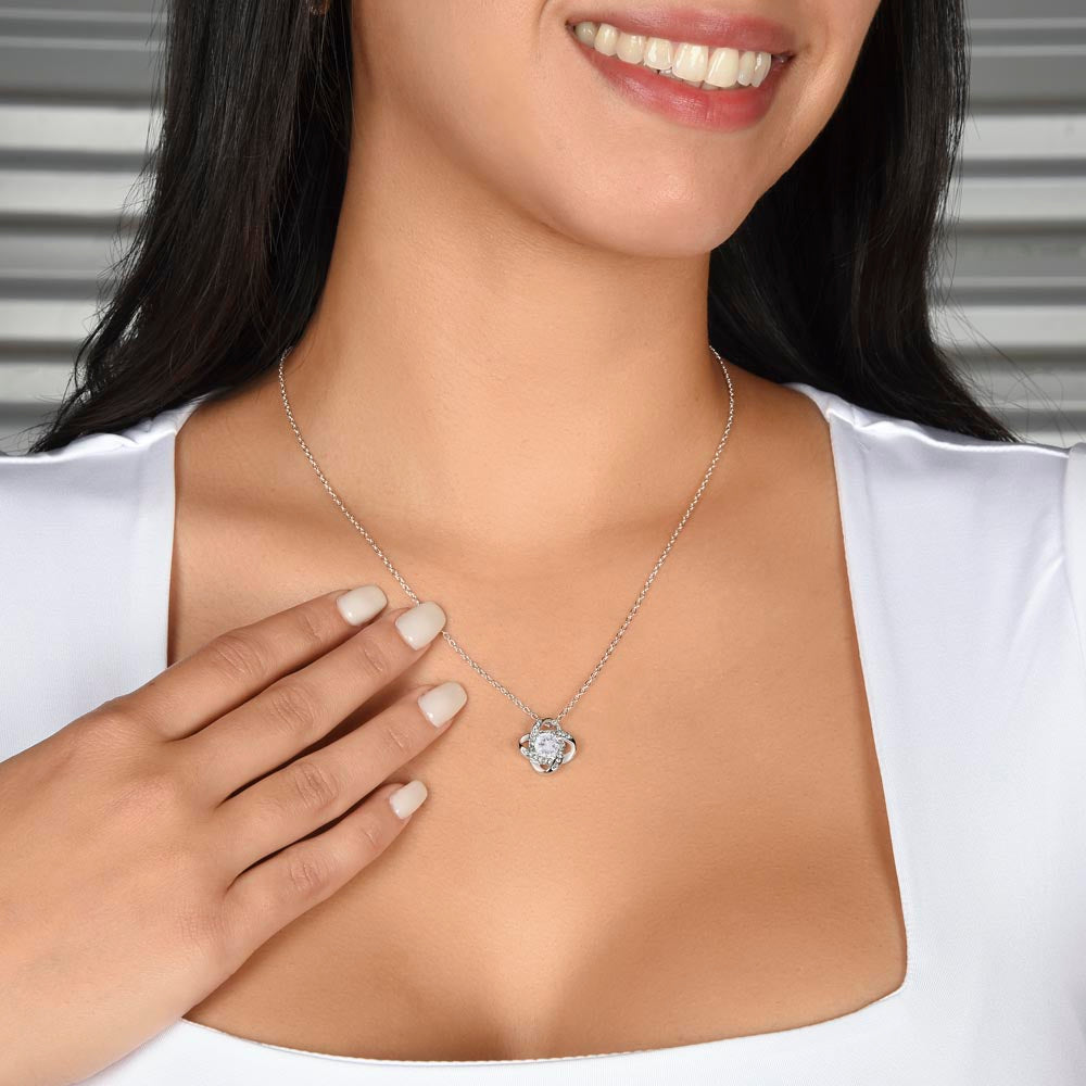 Kosselle Knot Necklace