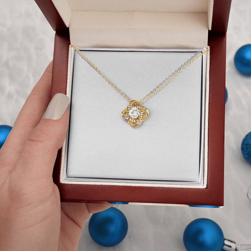 Kosselle Knot Necklace