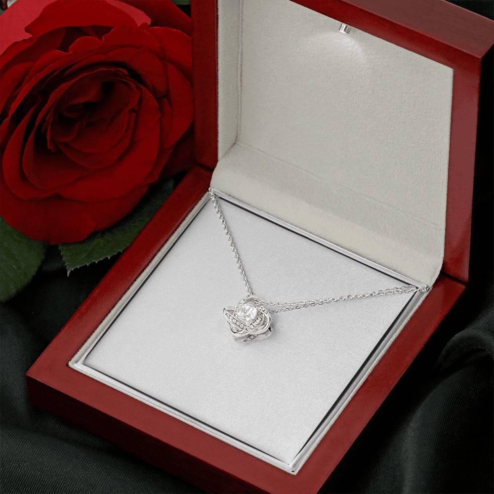 Kosselle Knot Necklace
